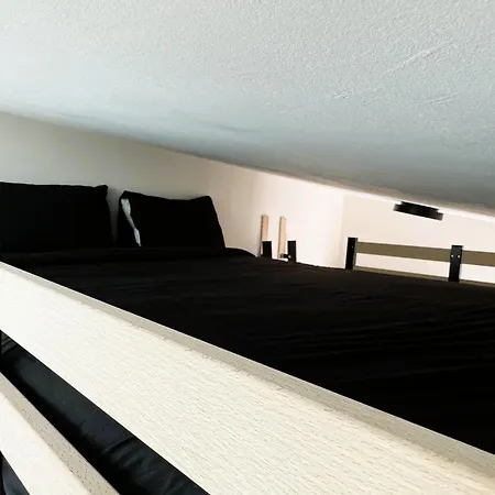 Lumineux Mezzanine A 10 Minutes De * Serris